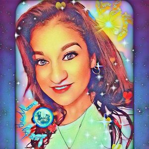 Meet your Posher, Karla